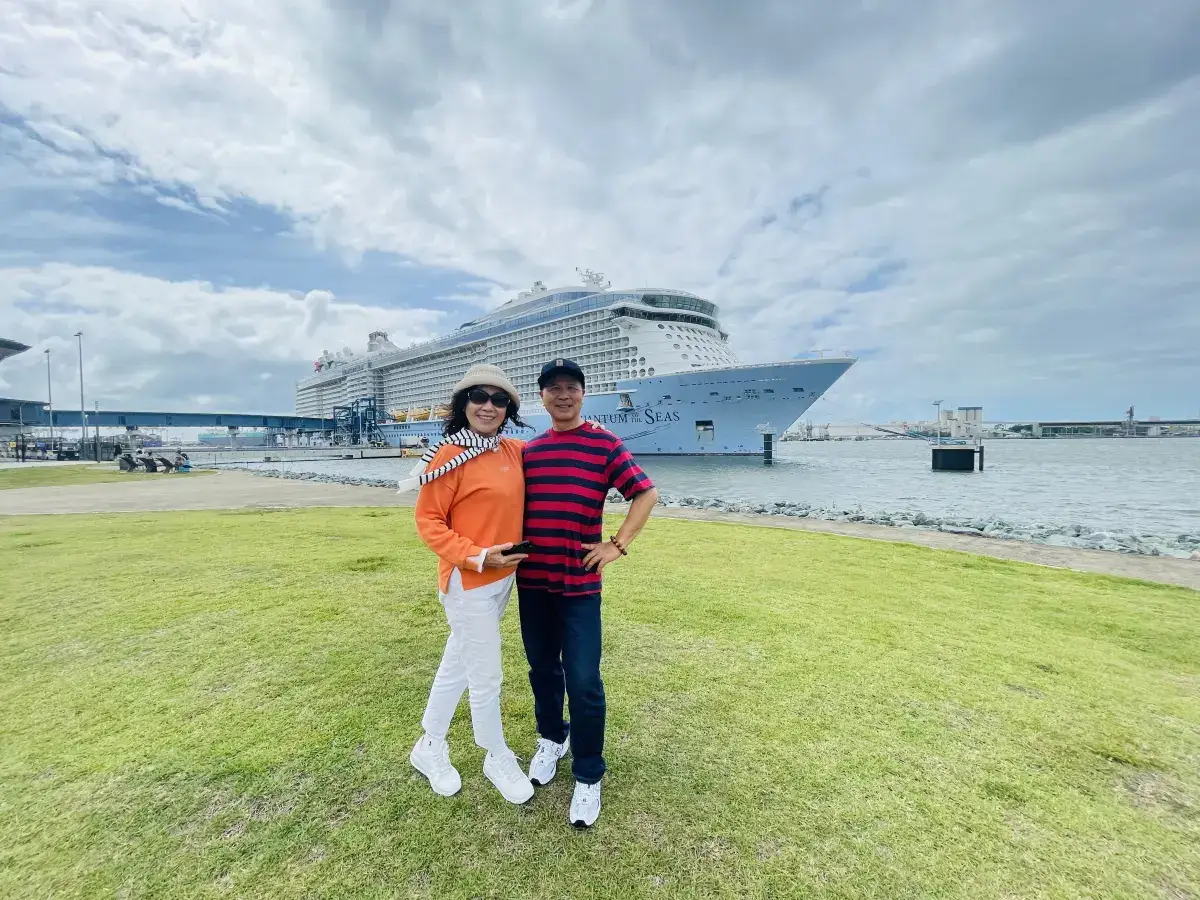 坐着邮轮去旅行