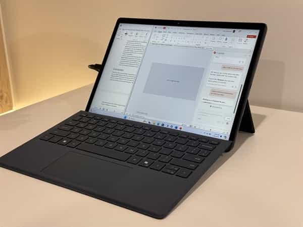 AI PC大爆发!英特尔酷睿Ultra成最大赢家