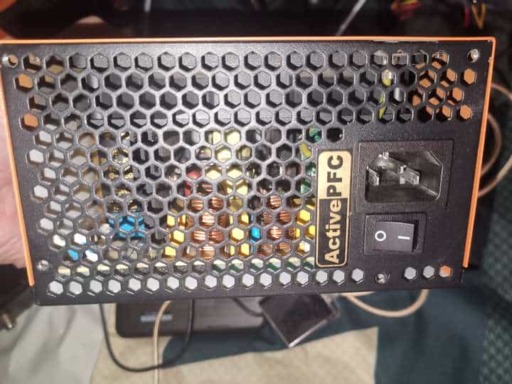 图吧垃圾佬的电源捡垃圾指南附玄武尘雨受众分析