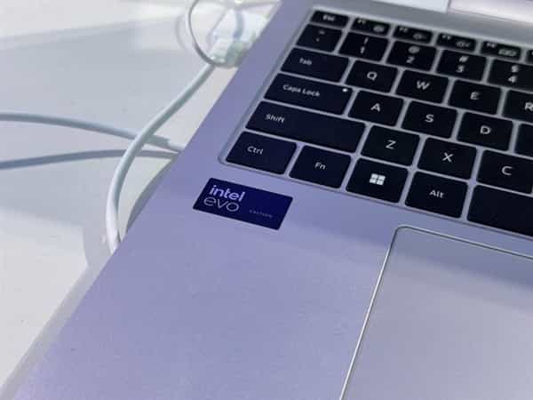 AI PC大爆发!英特尔酷睿Ultra成最大赢家